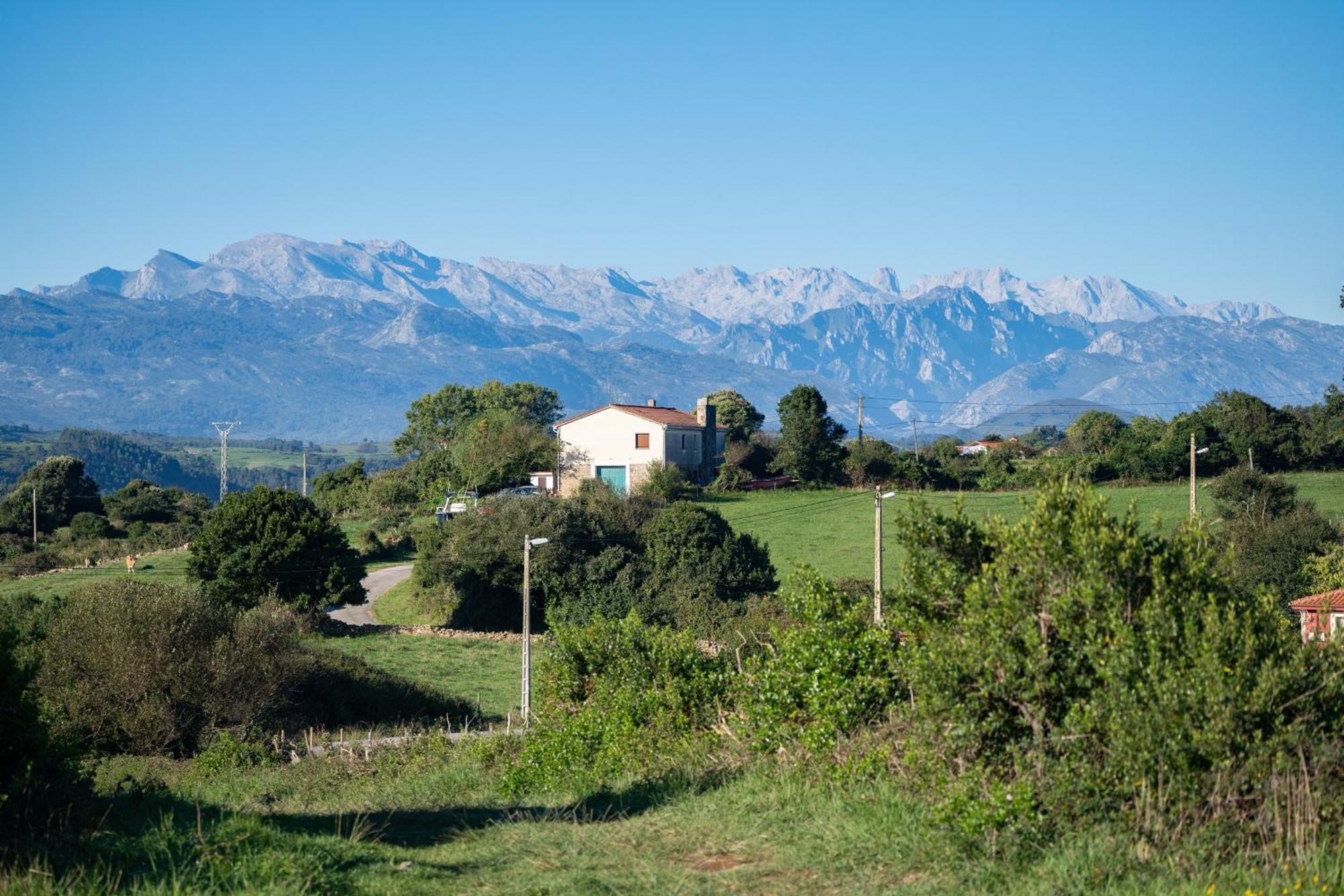 Bed and Breakfast Surf House Sanvi San Vicente De La Barquera Exterior foto